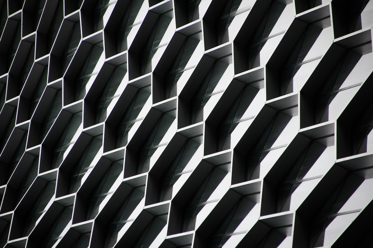 Perché scegliere Hexagonal Architecture (e non fermarsi a Layered o Clean)